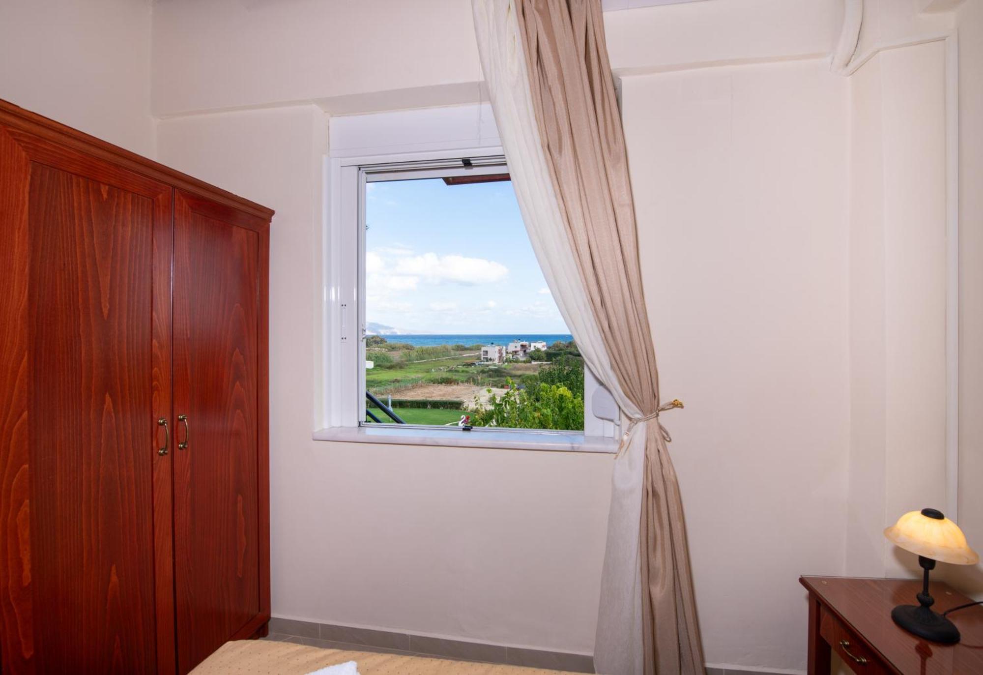 Socrates Holidays Apt. 2 With Pool Near The Beach Platanias  Luaran gambar